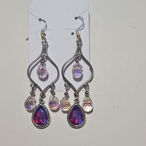 💜2 For $10💜Handmade Silver Tone Drop Earrings w/ Iridescent Pink-Purple Stones